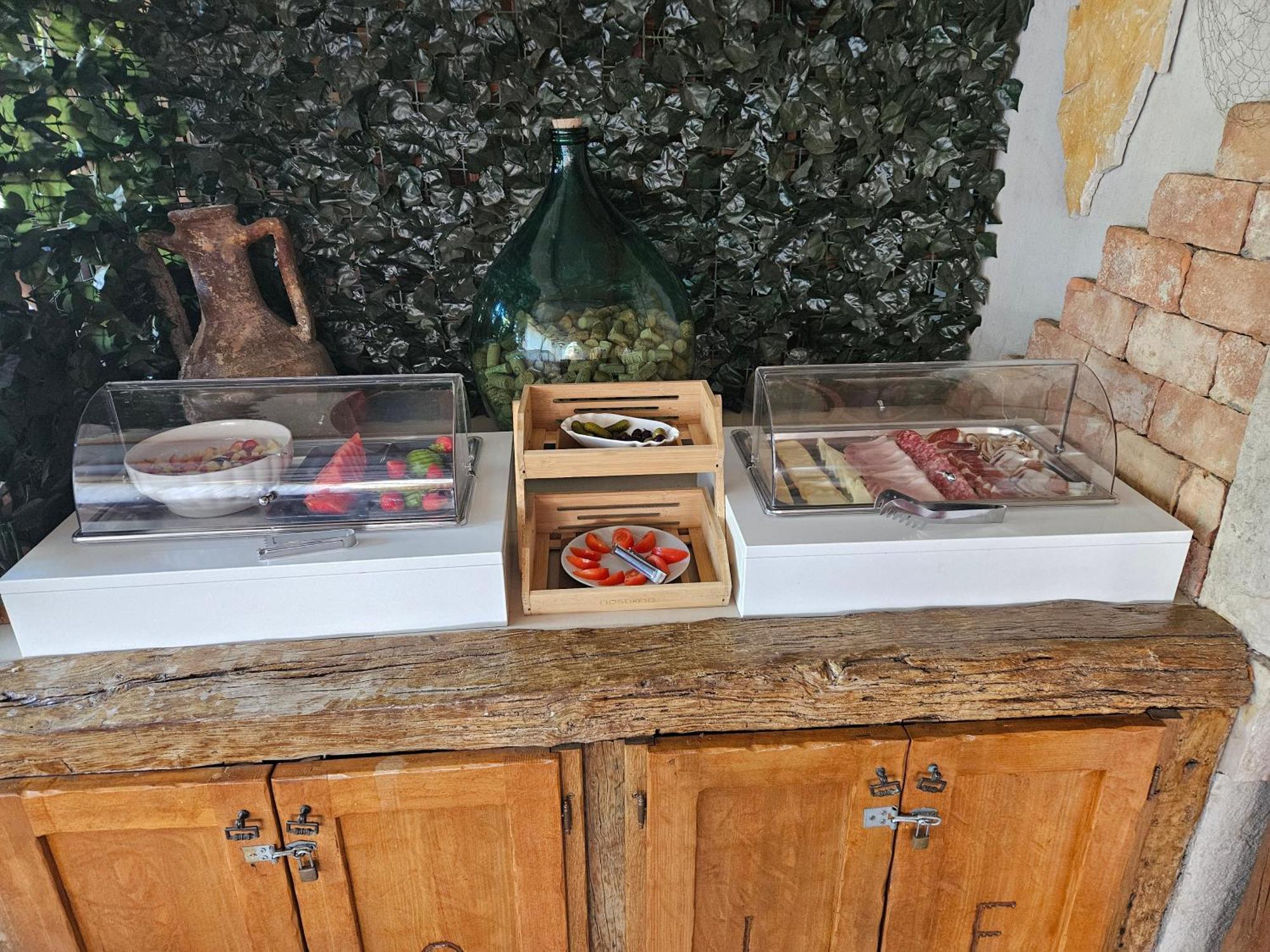 Sobe Sole Hotel Cepljani Bagian luar foto